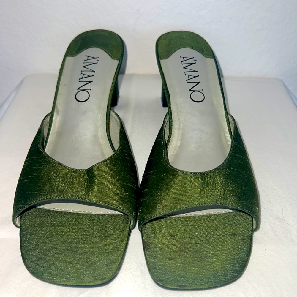 Amaro green satin heels